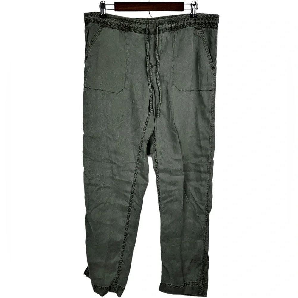 Calvin Klein Jeans • Green Lyocell Sailboat Pants